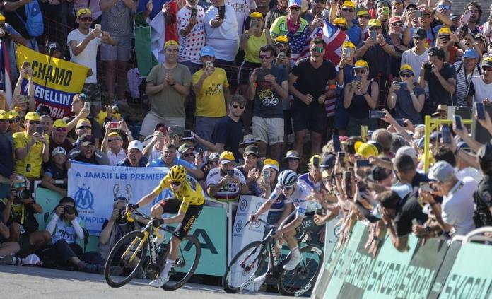 Vingegaard Retiene El Maillot Amarillo En El Tour De Francia Poels