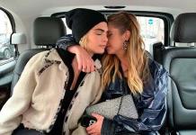 Cara Delevingne y Ashley Benson hacen oficial su romance