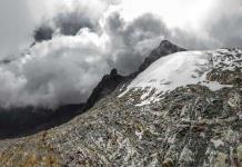 Muere montañista ecuatoriano tras caer en nevado de Perú