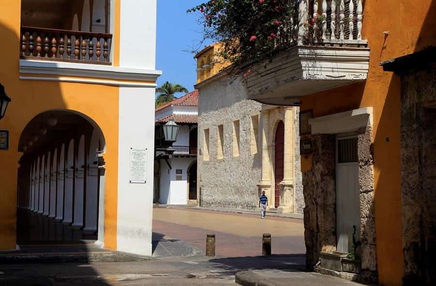 Una Cartagena vacía refleja la crisis del turismo en Colombia por el