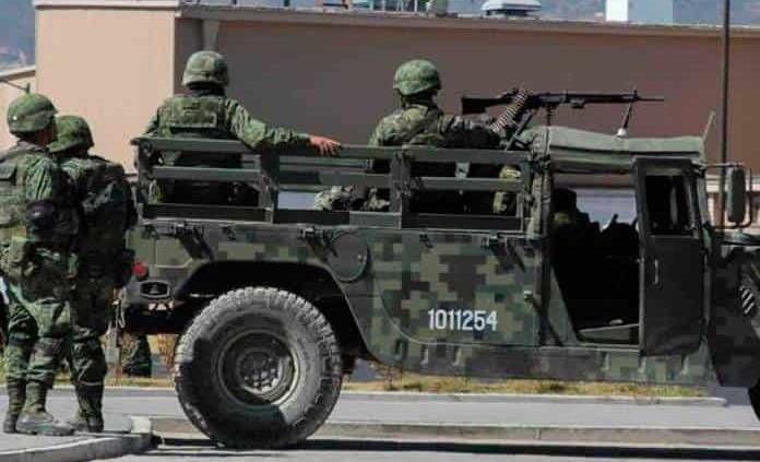 Volcadura deja al menos 10 militares heridos en Chicomuselo, Chiapas