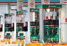 Advierte Héctor DArgence de posible devaluación por subsidios a la gasolina
