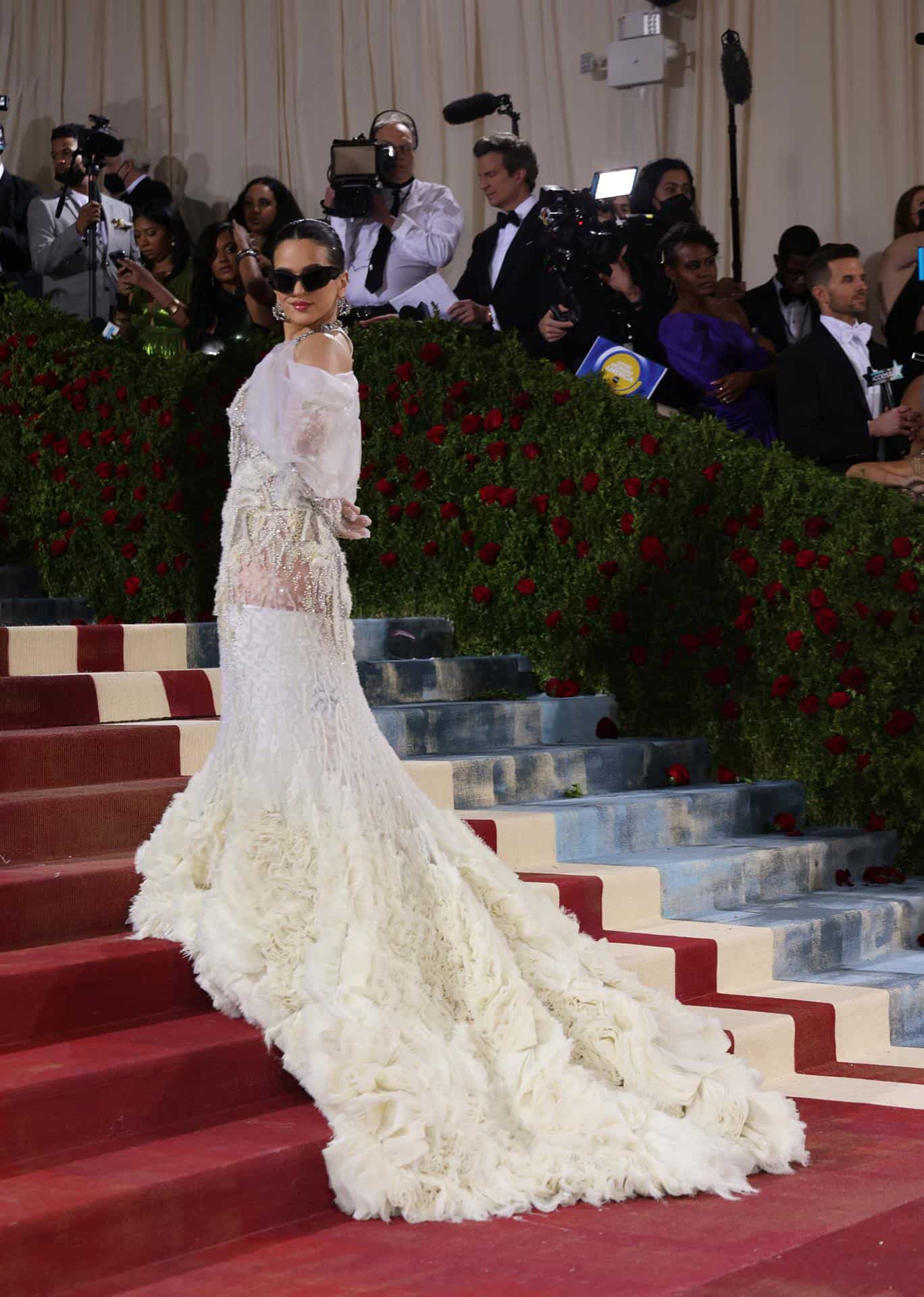 Kim Kardashian luce en la Met Gala uno de los vestidos más emblemáticos de  Marilyn Monroe