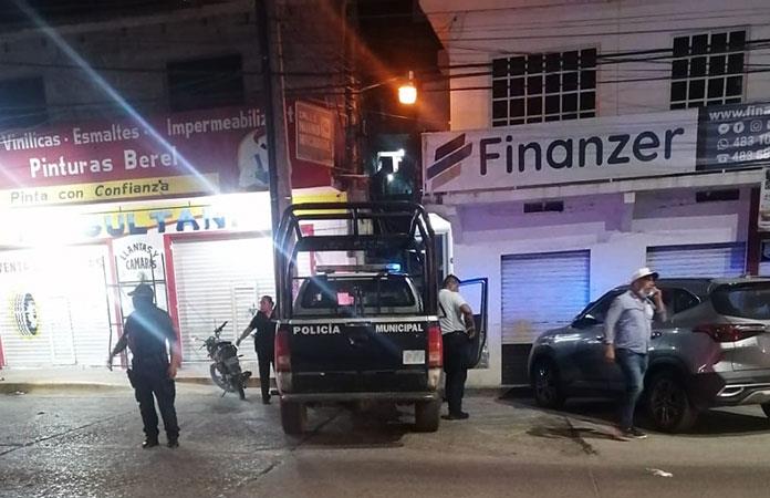A balazos ejecutan a un joven en Tamazunchale