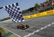Verstappen toma el liderato al firmar doblete con Checo Pérez en Montmeló