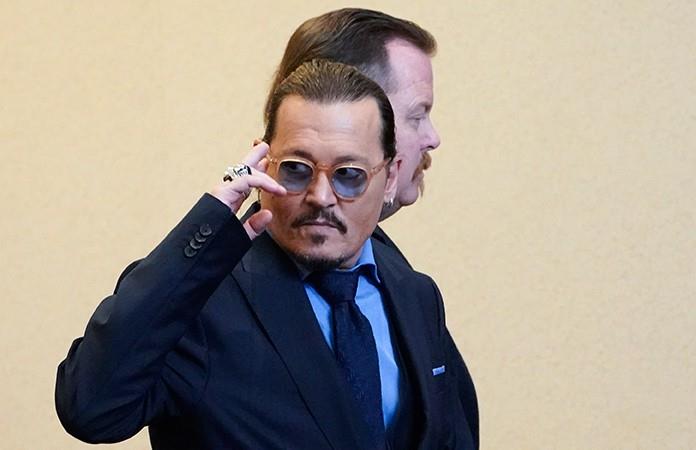 Se filtra evidencia de Depp en juicio y celebridades le retiran apoyo