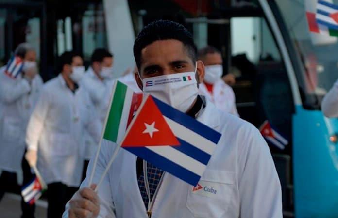 Probable que especialistas de Cuba lleguen a Guerrero: AMLO