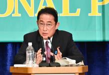Dialogar con China es clave para Japón, dice premier japonés