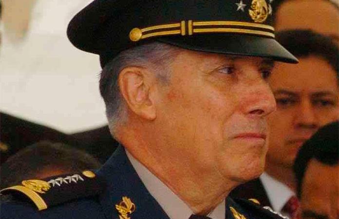 Muere el general Clemente Ricardo Vega García, titular de la Sedena con Fox