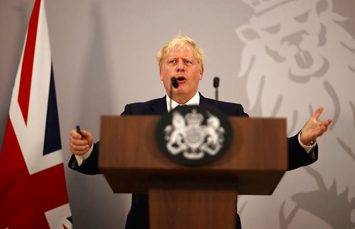 Boris Johnson se mantiene desafiante ante las presiones para que dimita