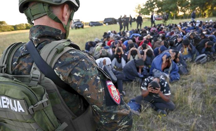 Denuncian violencia alarmante contra los refugiados en frontera húngara