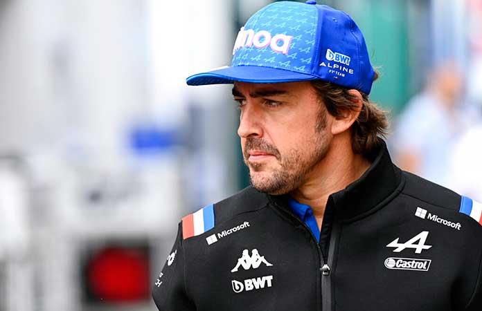 Alpine supo de la salida de Alonso por la nota de prensa de Aston Martin