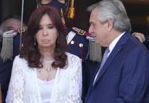 Fiscal acusa a Fernández de Kirchner de corrupción en juicio