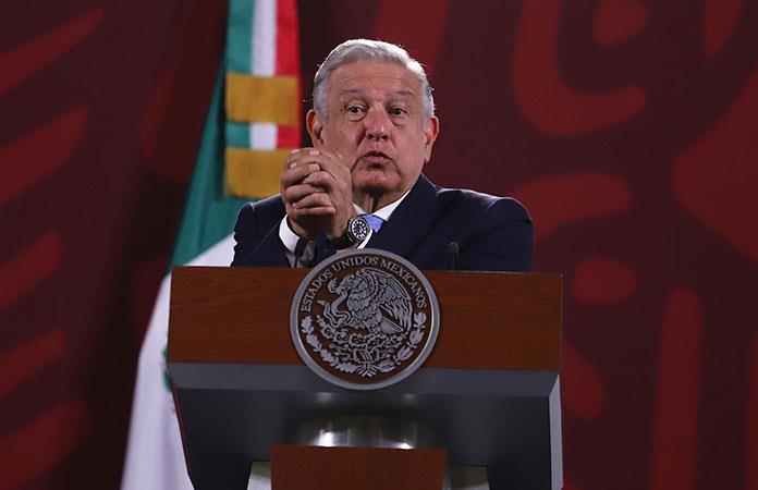 AMLO pide atender presuntos actos de corrupción en el futbol mexicano