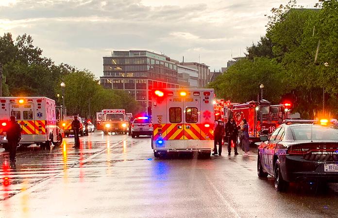 Aumenta a tres los fallecidos por el impacto de un rayo cerca de la Casa Blanca