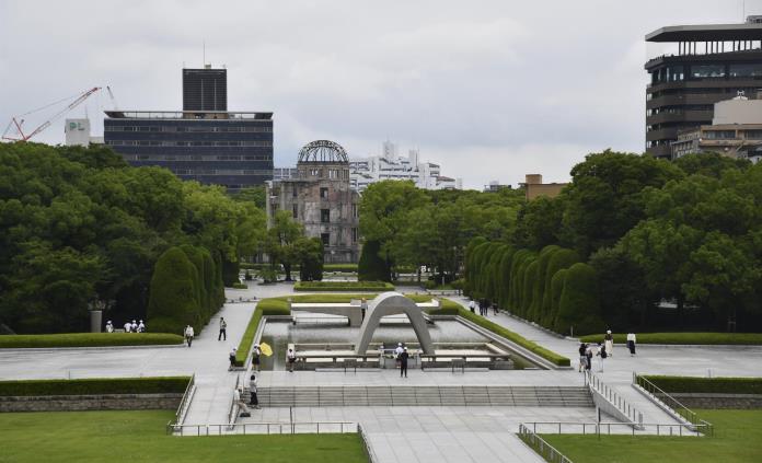 La humanidad juega con un arma cargada, advierte Guterres en Hiroshima a 77 años de bombardeo atómico