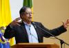 Petro jura como primer presidente de izquierda en Colombia
