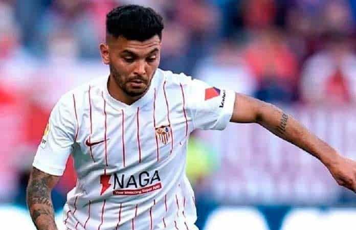 Tecatito Corona, Traspasado A Rayados De Monterrey