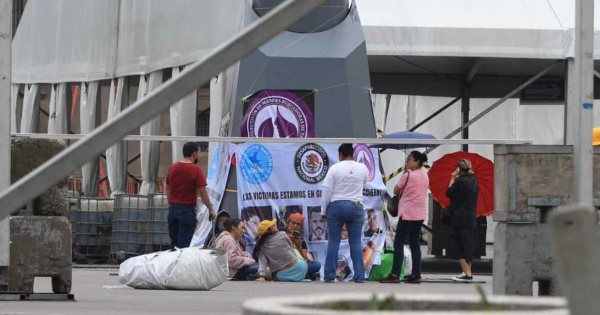 Suprema Corte de Justicia de la Nación: Sesión Suspendida